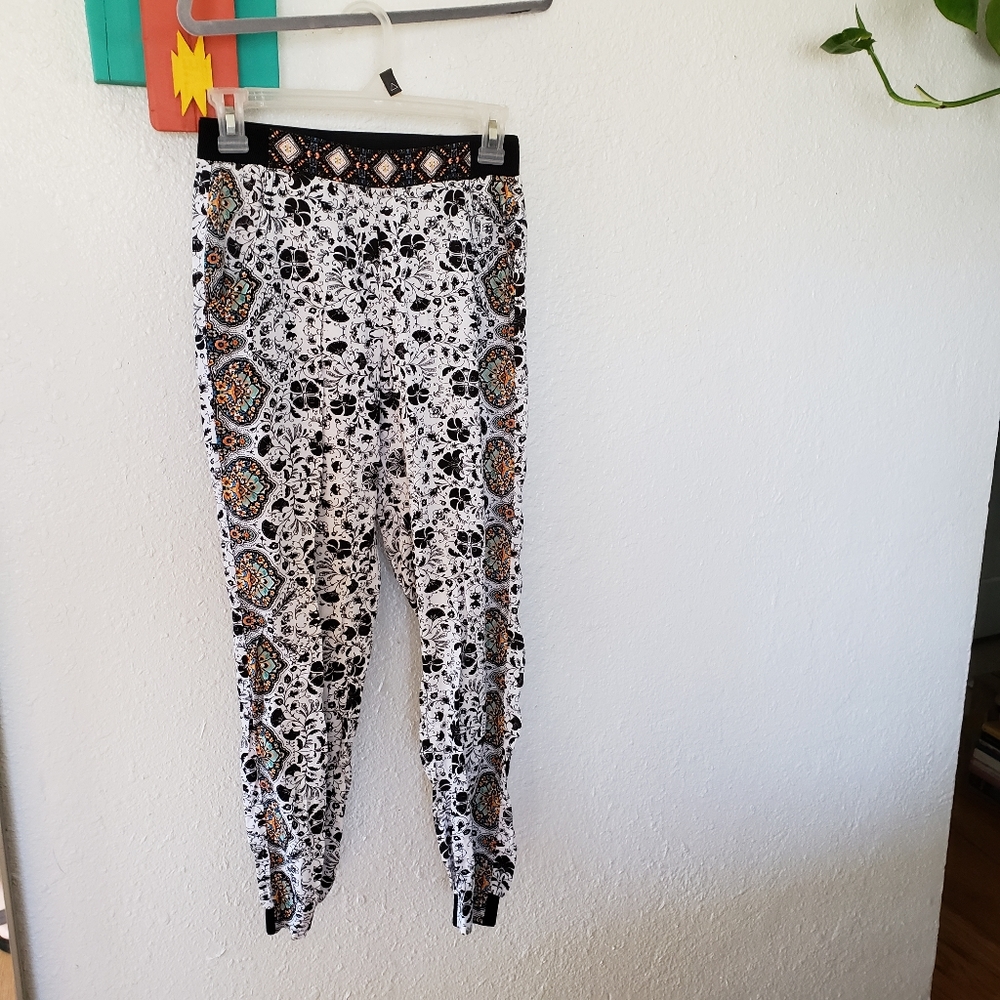 Pattern casual pull on pants